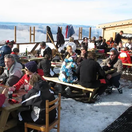 Domaine De L'adoux Otel Montclar (Alpes-de-Haute-Provence)