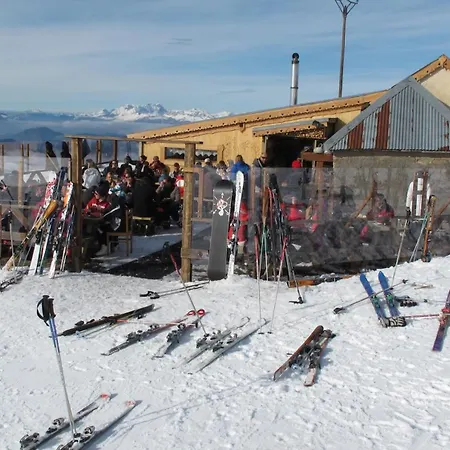 Domaine De L'adoux Montclar (Alpes-de-Haute-Provence)
