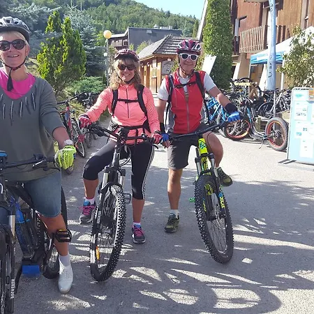 Domaine De L'adoux Otel