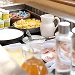 Domaine De L'adoux Hotel Montclar (Alpes-de-Haute-Provence)