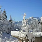 Hotel Domaine De L'adoux Montclar (Alpes-de-Haute-Provence)