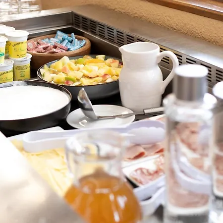 Domaine De L'adoux Отель Монклар