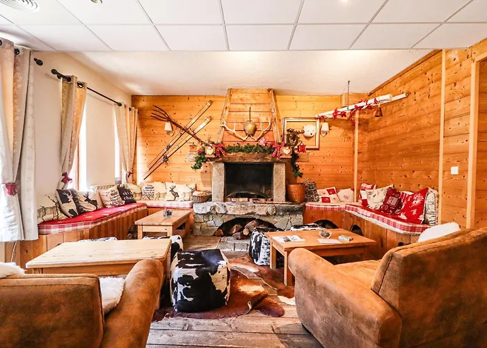 Hotel Domaine De L'adoux Montclar (Alpes-de-Haute-Provence)