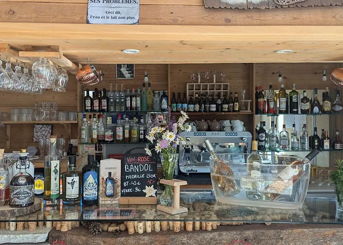 Domaine De L'adoux Montclar (Alpes-de-Haute-Provence)