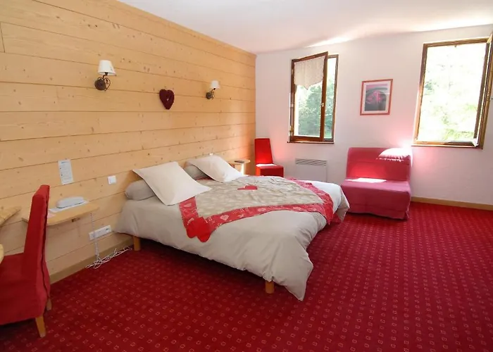 Domaine De L'adoux Montclar (Alpes-de-Haute-Provence)