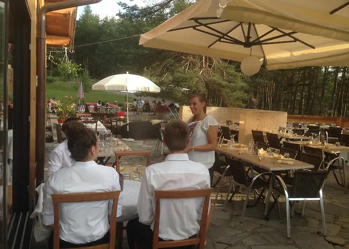 Domaine De L'adoux Hotel Montclar (Alpes-de-Haute-Provence)