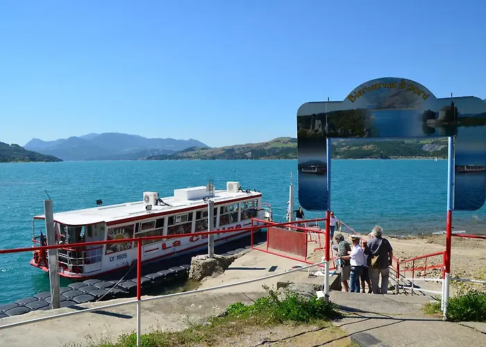 Hotel Domaine De L'adoux Montclar (Alpes-de-Haute-Provence)